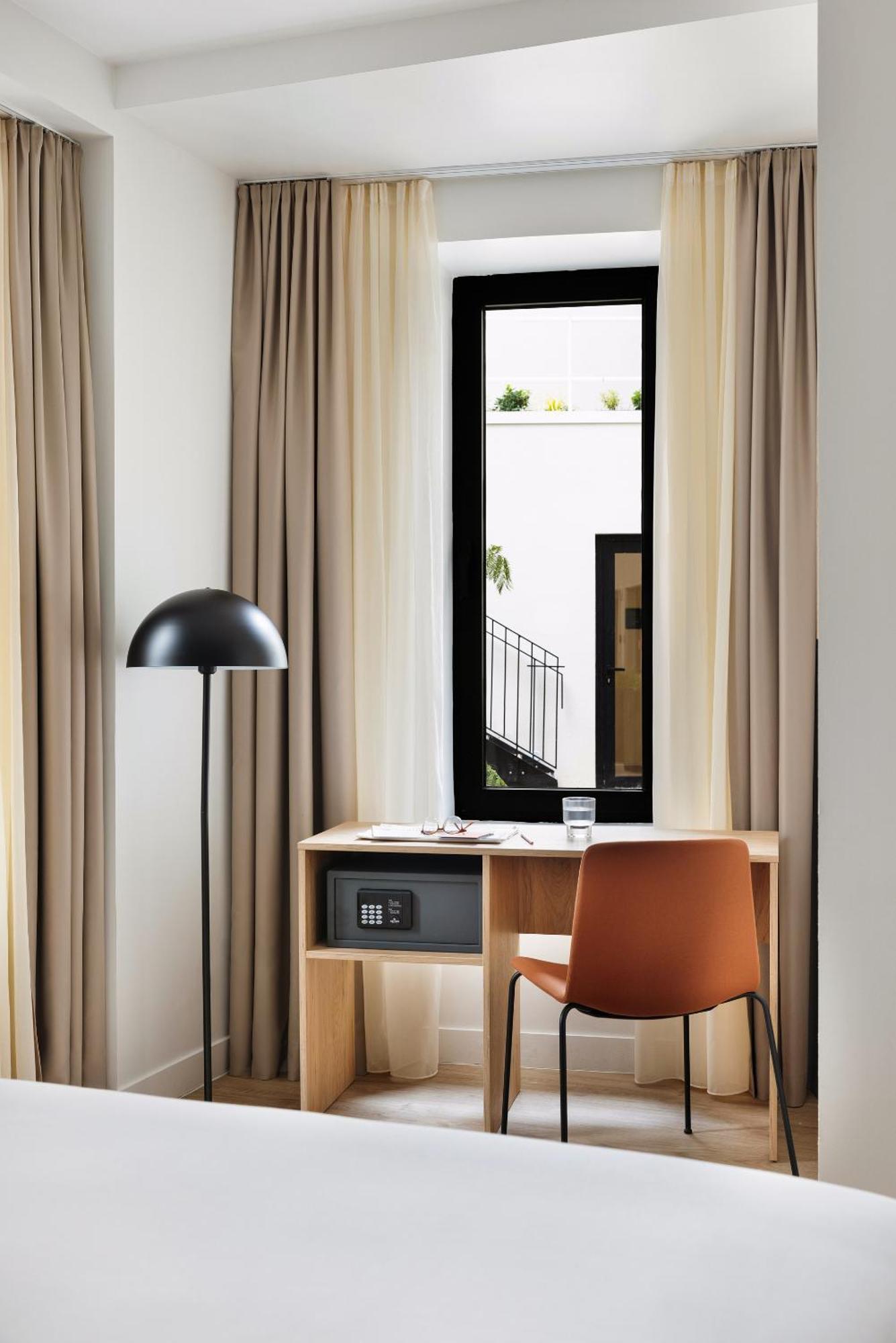 Sonder Yvette Hotel Vanves Buitenkant foto